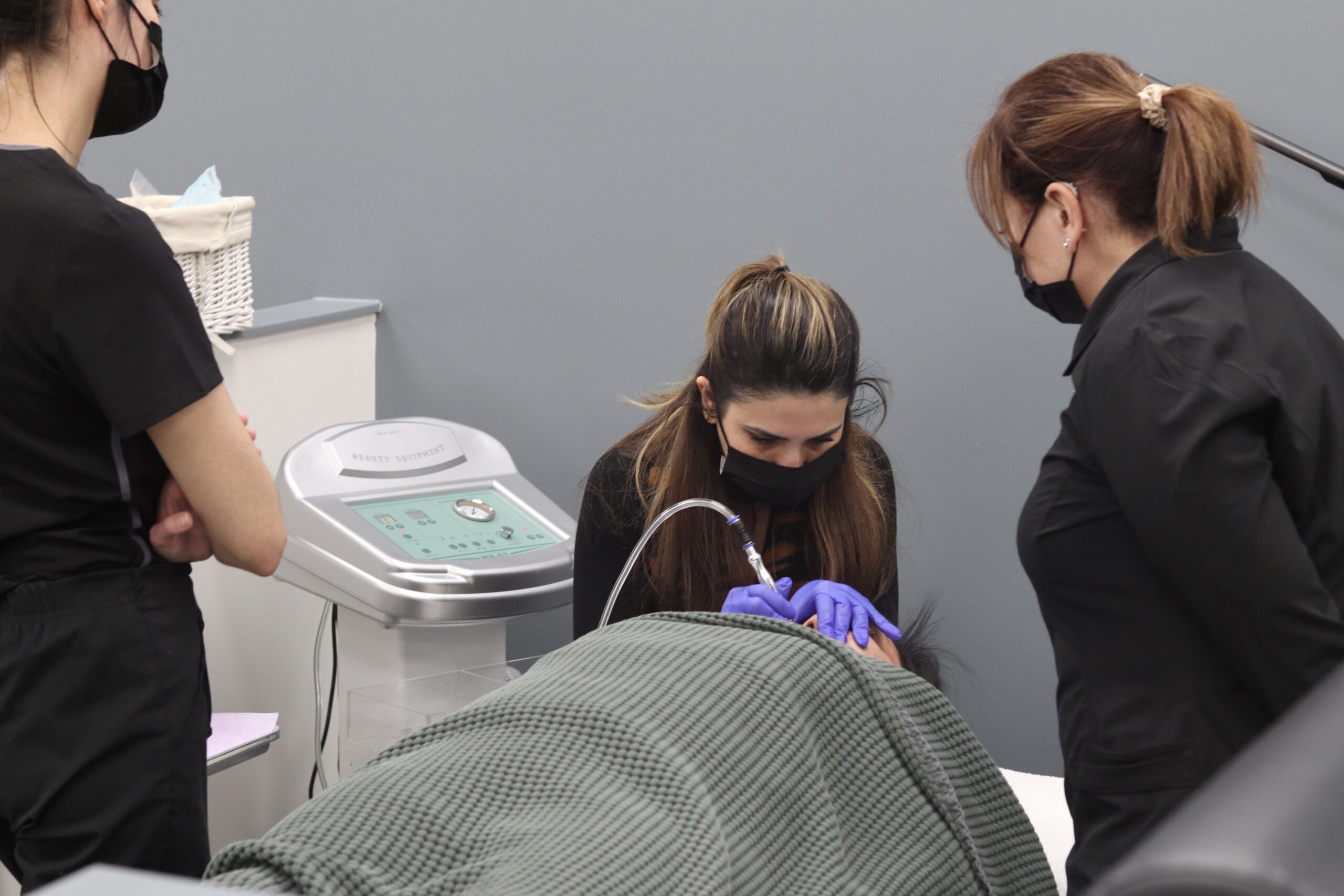 classes at wrapture beauty academy